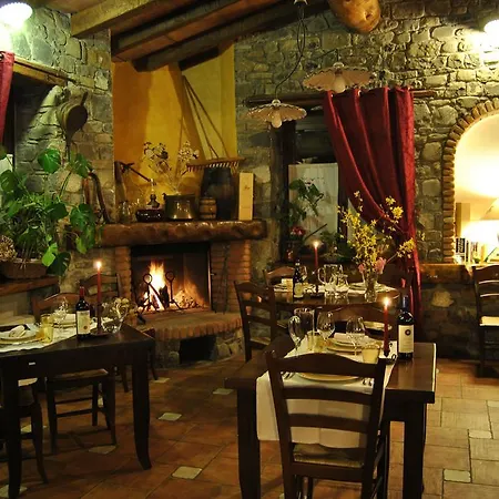 Le Macine Del Confluente Nocleg ze śniadaniem 4*