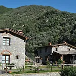 Bed & Breakfast Le Macine Del Confluente 4*