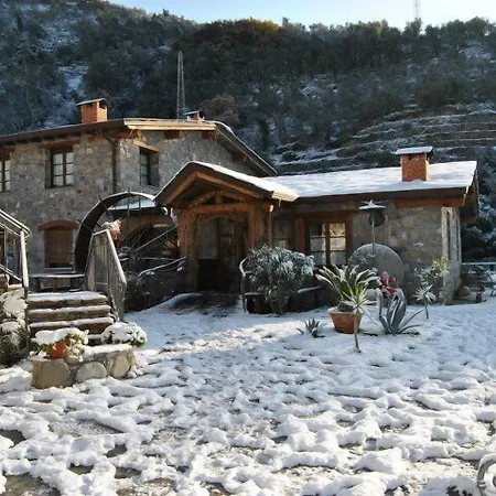 住宿加早餐酒店 马斯内德尔康福拉特住宿加早餐旅馆 巴达卢科