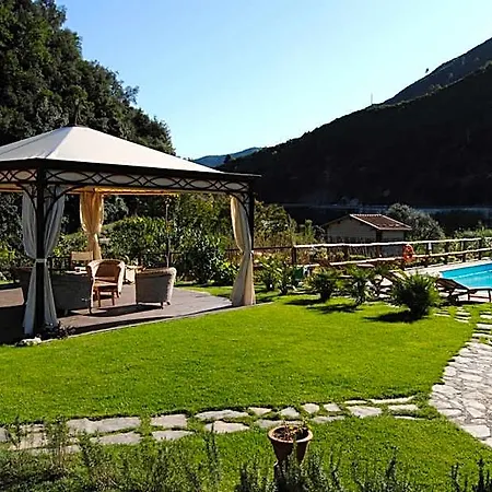 فندق مبيت وإفطار Le Macine Del Confluente 4*