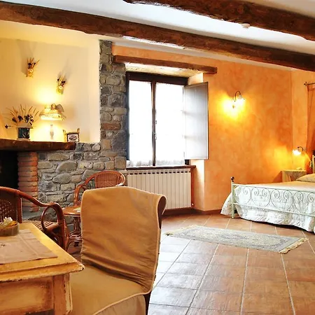 فندق مبيت وإفطار Le Macine Del Confluente 4*