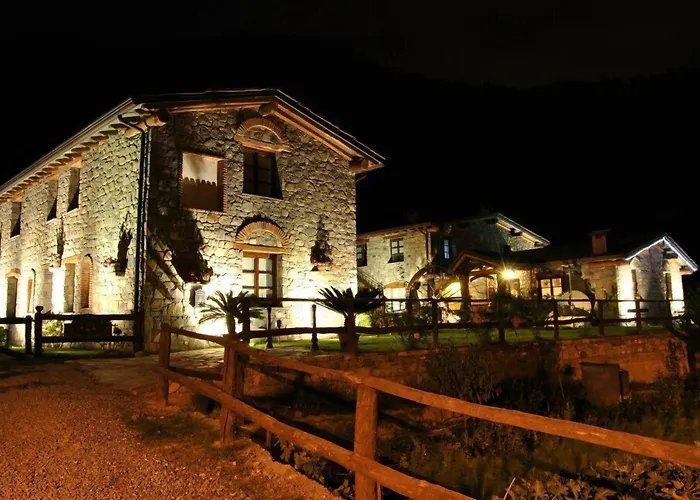 Le Macine Del Confluente Couette-café 4*